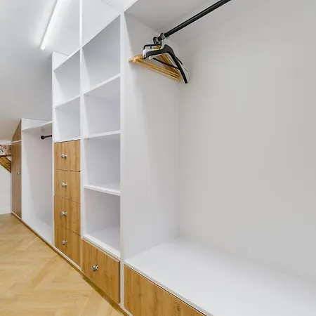 Apartment Cozy On Piotrkowska Street In