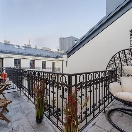 Cozy On Piotrkowska Street In Apartment Lodz (Lodz)